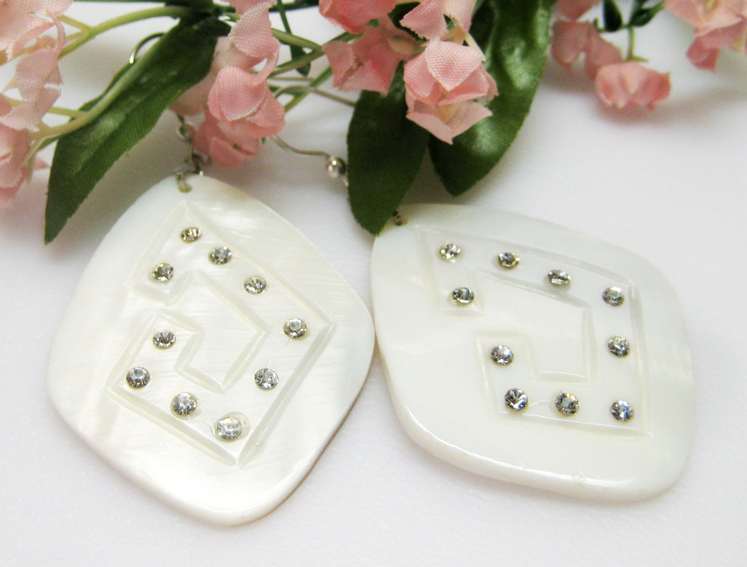 Mother of Pearl Diamond Shaped Earrings - Shell Earrings - White Earrings - Dangle Earrings - Large Earrings -