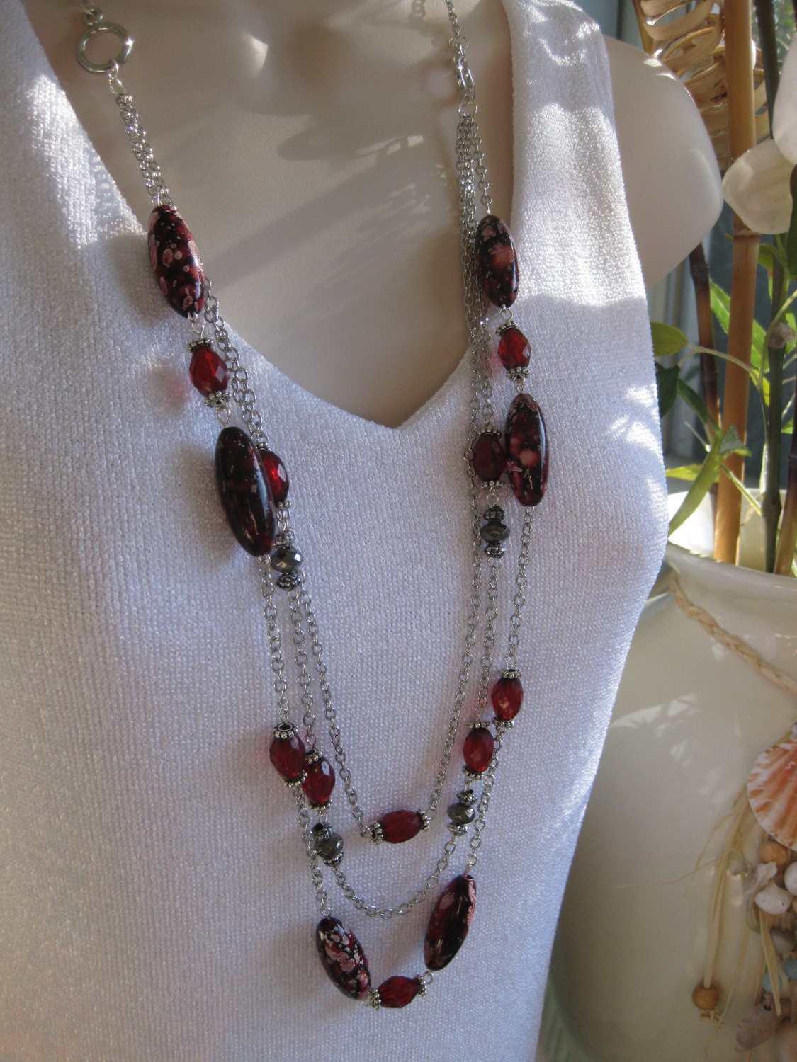 Red, Bead Necklace, Multistrand Necklace, Long, Silver, Chain, Red Necklace, Long Neclace, Red Bead, Chunky Necklace, Chain Necklace