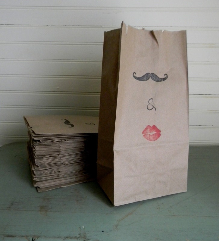 Brown Paper Wedding Favor Bags With Mustache and Lips Design