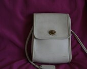 VINTAGE COACH leather Ivory Purse Handbag SCOOTER Style Crossbody Small