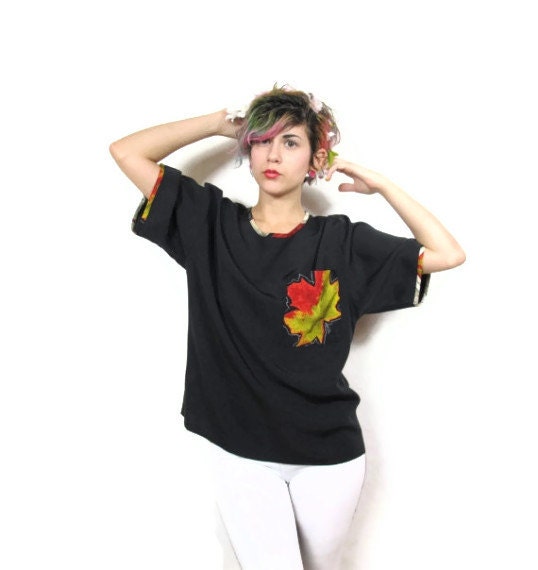 90s Maple Leaf Tshirt Blouse  (M/L)