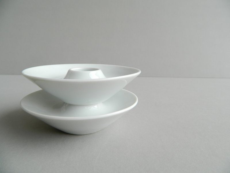 Pair of otagiri modern white porcelain candleholders