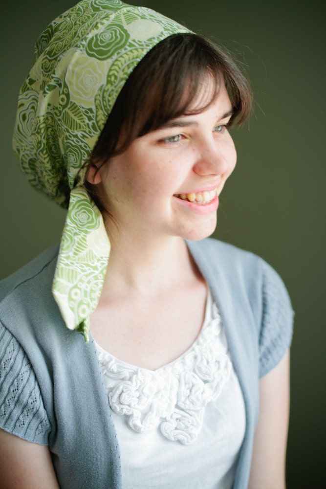 Headcovering Hair  Snood    Soft Green Floral Snood - Hair Prayer Covering Veil Hair Snood   Mother's Day GiftHeadcovering Head Cover Tichel