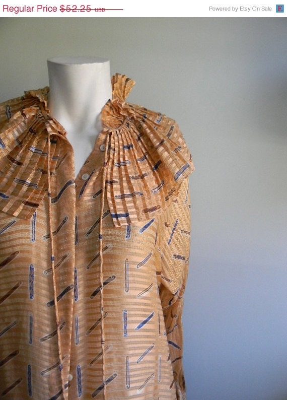 Memorial Day Weekend SALE vintage.  70s Zanda Rhodes London Silk Peach Blouse // S M