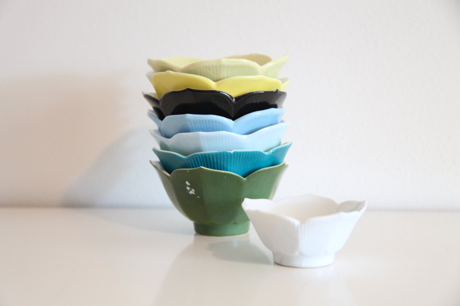 set of 8 multi colored lotus bowls