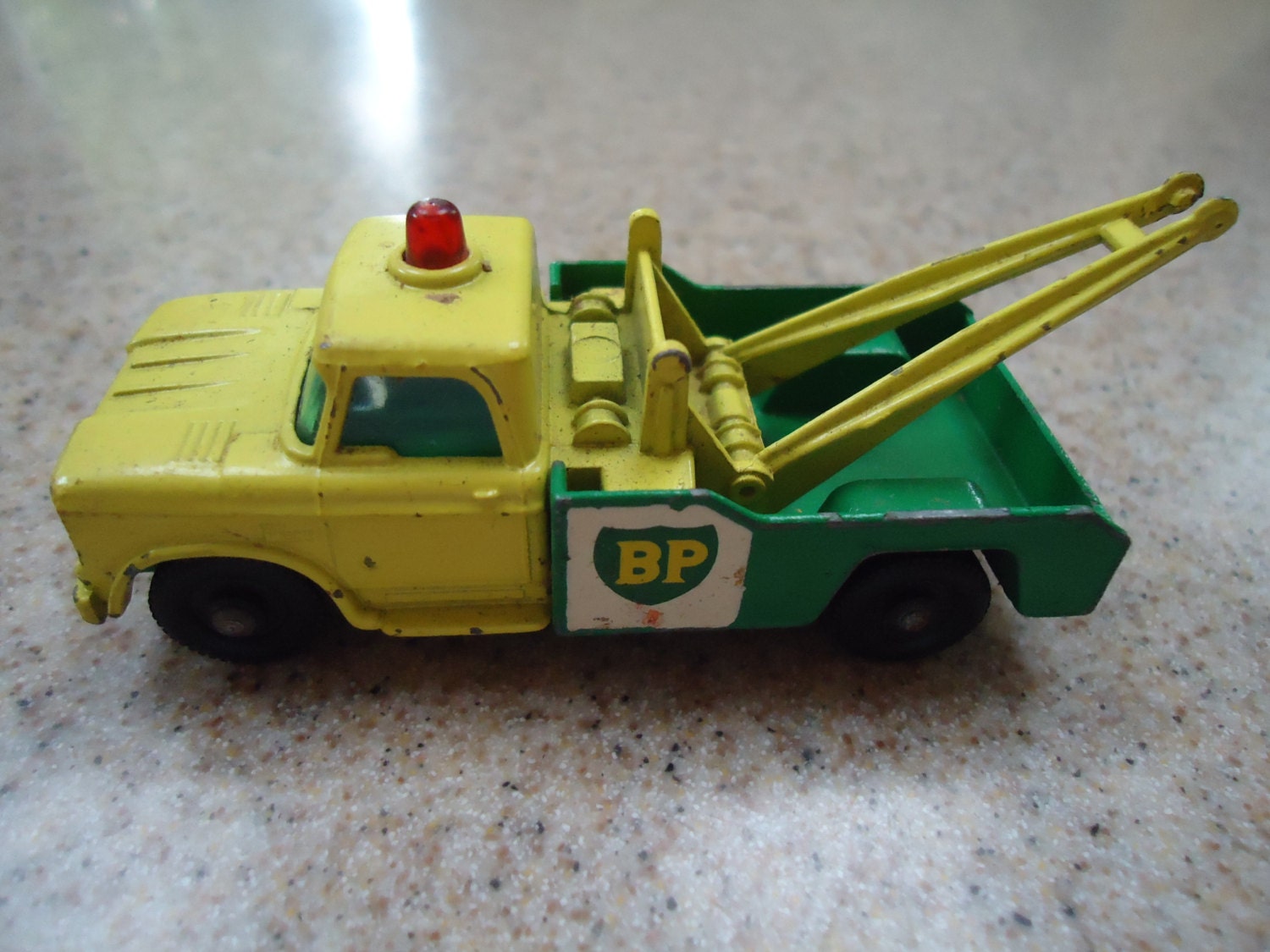 Vintage Lesney Matchbox Dodge Wrecker Truck No 13d