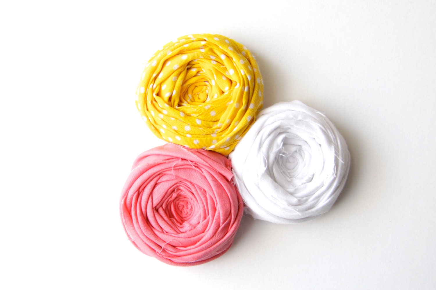 SALE Rosette Brooch Pin Rosette Trio Cluster Brooch Pin Summer Yellow Polka Dot Vintage Fabric Coral Pink White Cotton Rosette Flower Broach