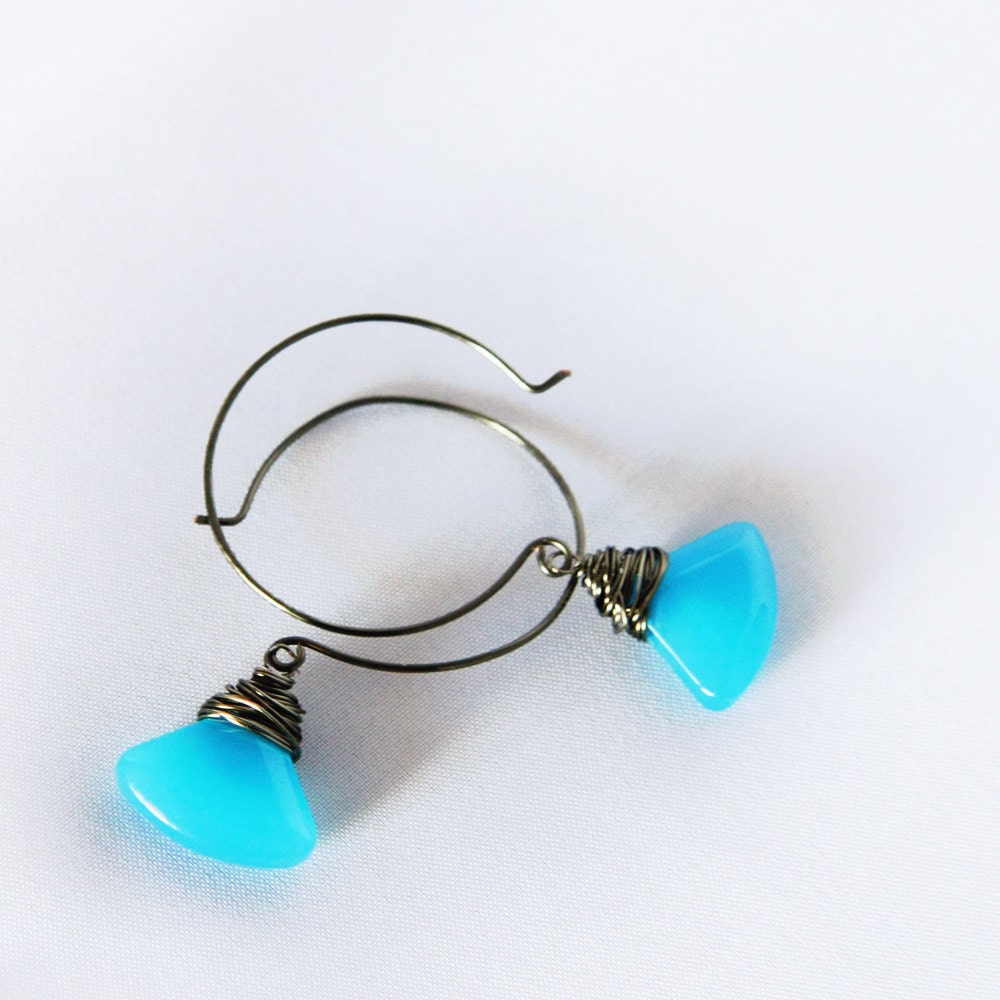 neon blue and black earrings - wire wrapped in gunmetal - ethnic and geometrical