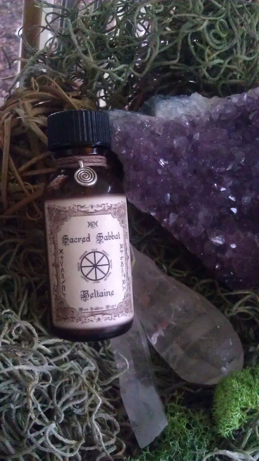 Beltaine Ritual Oil..Sacred Sabbat, Beltane, Bel-fire,Love, Passion, Sacred Union, Handfasting, Huge 1oz bottle