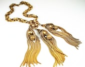 Art Deco Egyptian Etruscan Revival Gold Fringe Chain Link Flapper Necklace