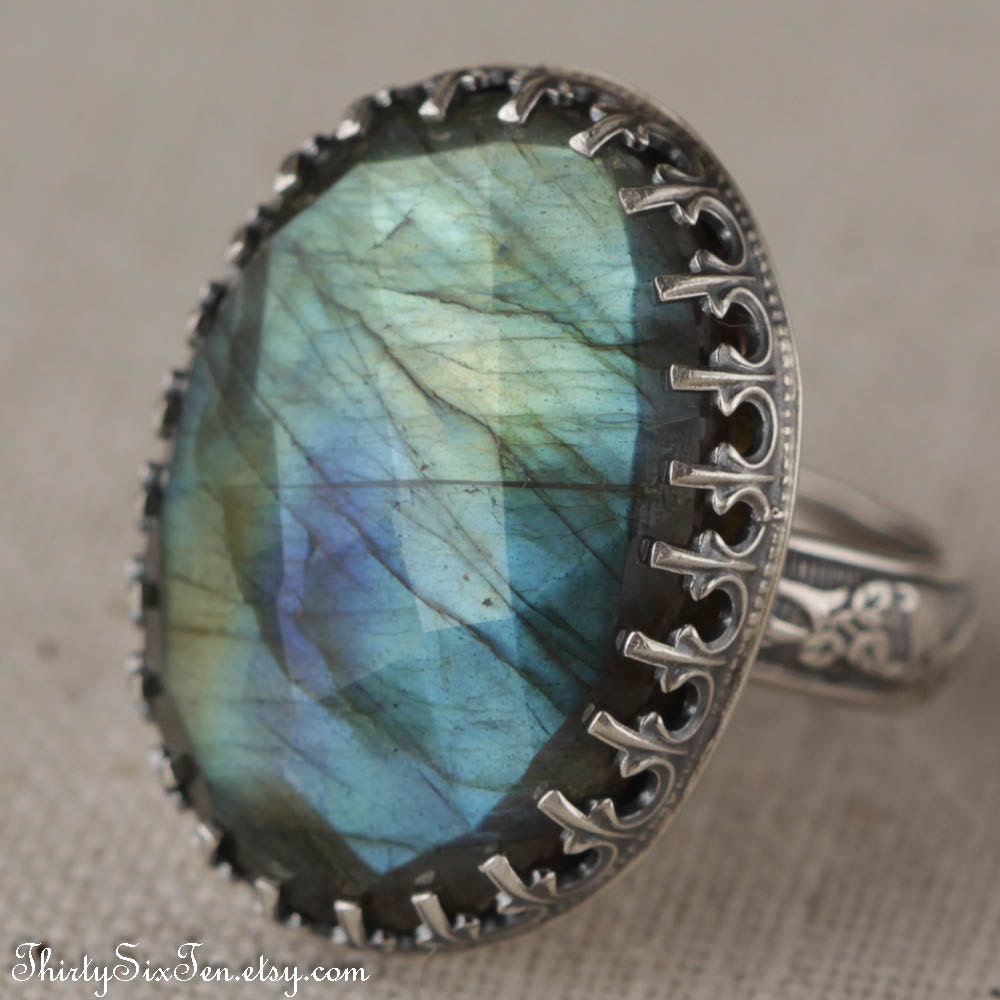 Labradorite Cocktail Ring in Sterling Silver size 8