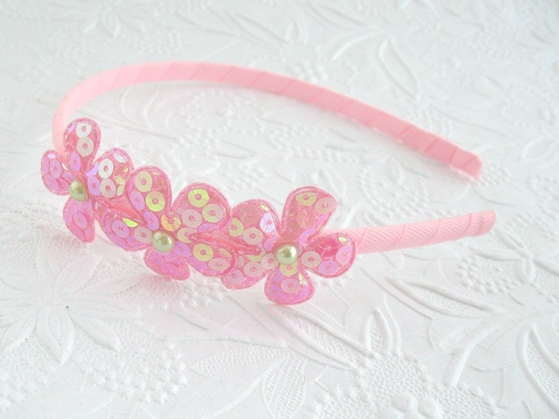 Girls Daisy Flower Headband, Pink Headband with Sequin Flowers for Toddlers, Girls, Tweens, Teens