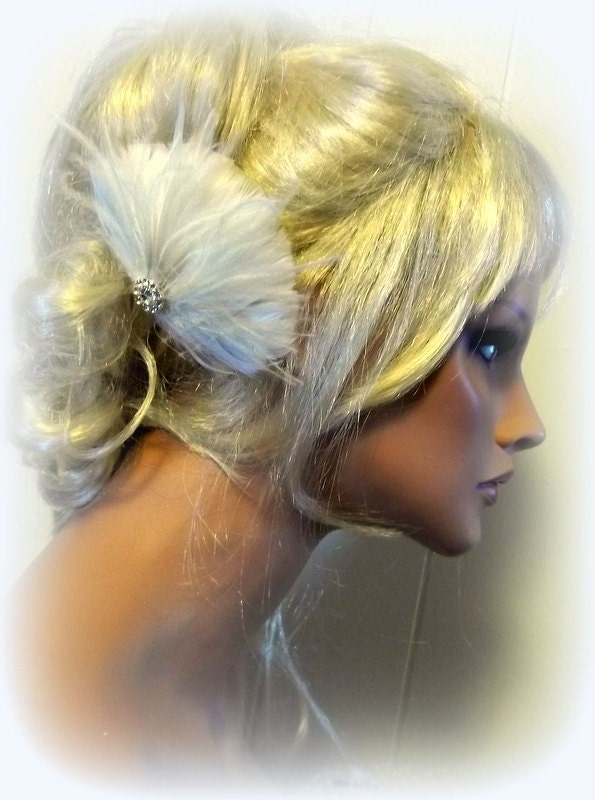 Bridal fascinator - Ivory Feather Fascinator, Rhinestone, Bridal Wedding, Special Occasion, Ship Ready