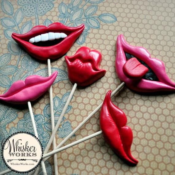 Plastic Smiles on Sticks - The Luscious Lassies - Set of 5 Il_570xn