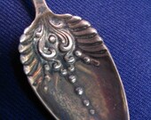 1 ((L))  decorative STERLING SILVER TeaSPOON Lily Of The Valley 1885 by Whiting