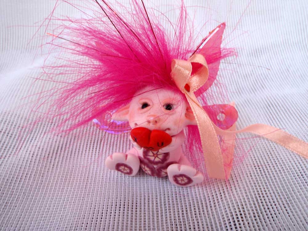 OOAk art doll fairy fae troll gnom Valentine heart love sculpture figure gift