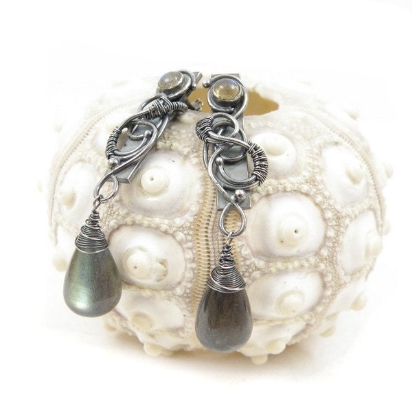Silver wire wrapped earrings , modern , studs , labradorite , metalwork