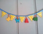 Banner  / Garland / Flags And Wooden Ornaments / Children / Nursery Decoration / Wall Decoration / Butterfly Dog Elephant Bear