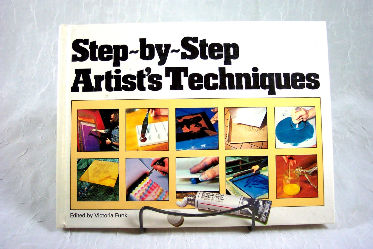 Book "Step-by-Step Artist's Techniques" by Victoria Funk