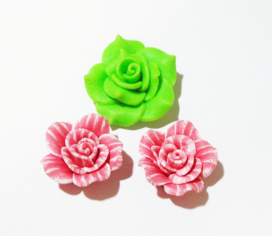 Pink Neon Green Soft Polymer Hawaii Flowers Beads 3 Pieces