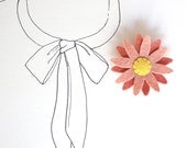 Spring Daisy - Felt Flower Brooch Pin - Peach Pink Flower