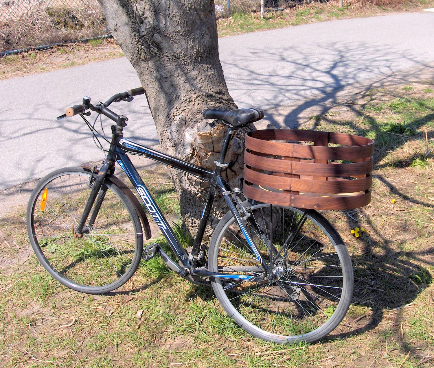 Bike Basket - Large walnutwood bike basket
