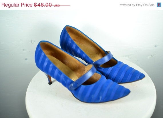 May Sale // 1950s Suede Blue Striped Heels // 6