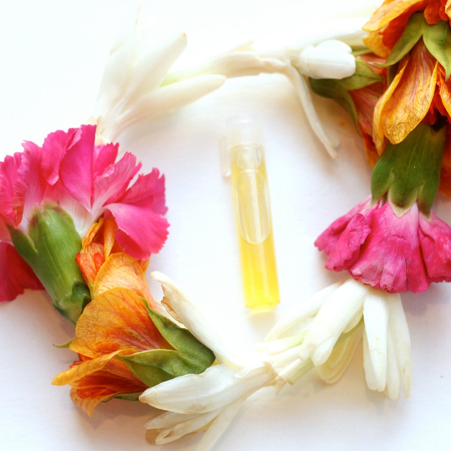 Flower Infused Anointing oil, Aloha oil, Infused Flowers, Organic, Vegan, 1 ml Vial