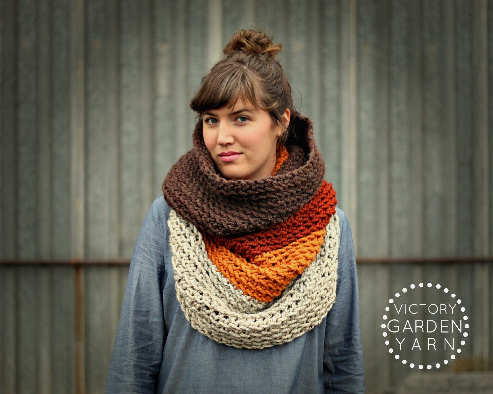 Ombré Cowl Scarf in Amber