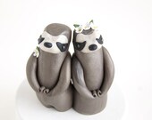 Sloth Wedding Cake Topper by Bonjour Poupette