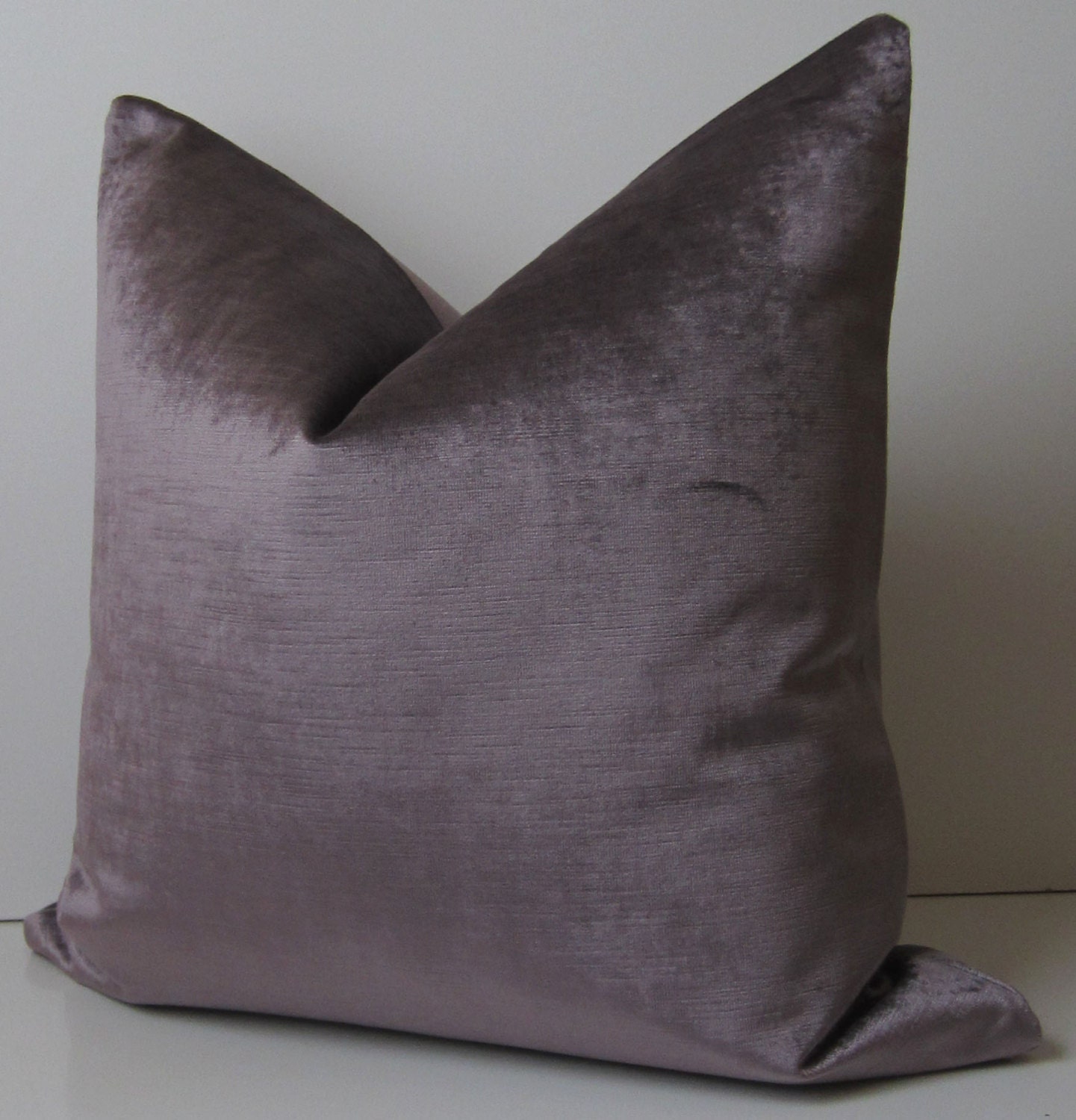 HOLD - Hardin - Lilac Silk Velvet pillow - Decorative Pillow Cover -  20 inch - Lavender velvet - ready to ship