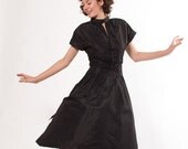 20% OFF - 1940s Dress - 40s Party Dress - Bustled Black Taffeta