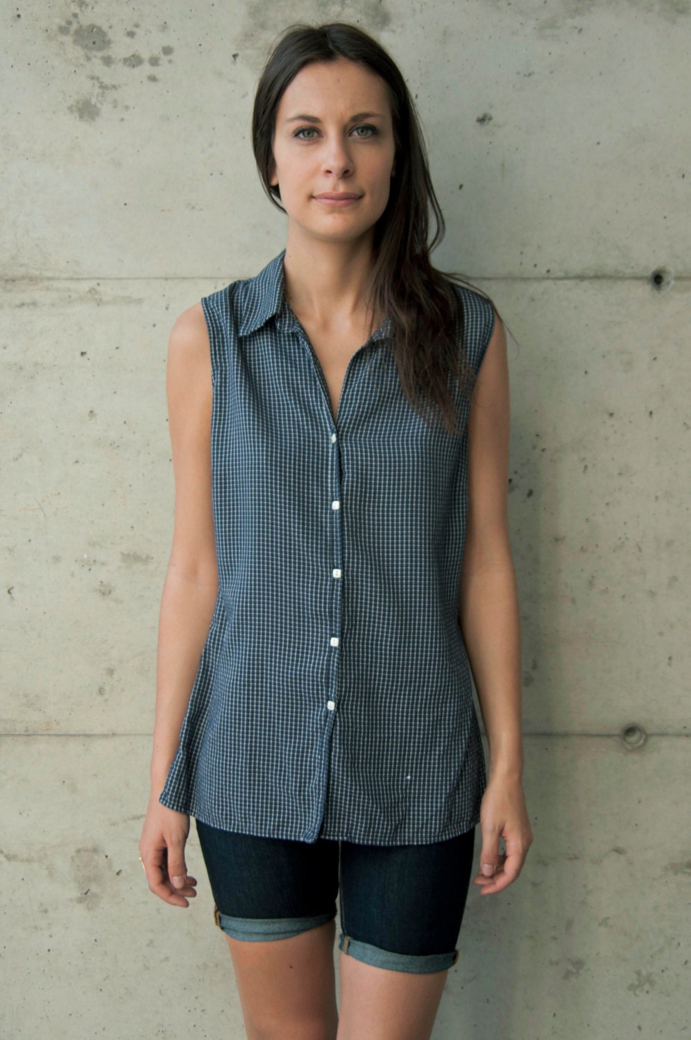 Sleeveless Gingham Blouse / Summer Button Up / Navy Cozy Shirt