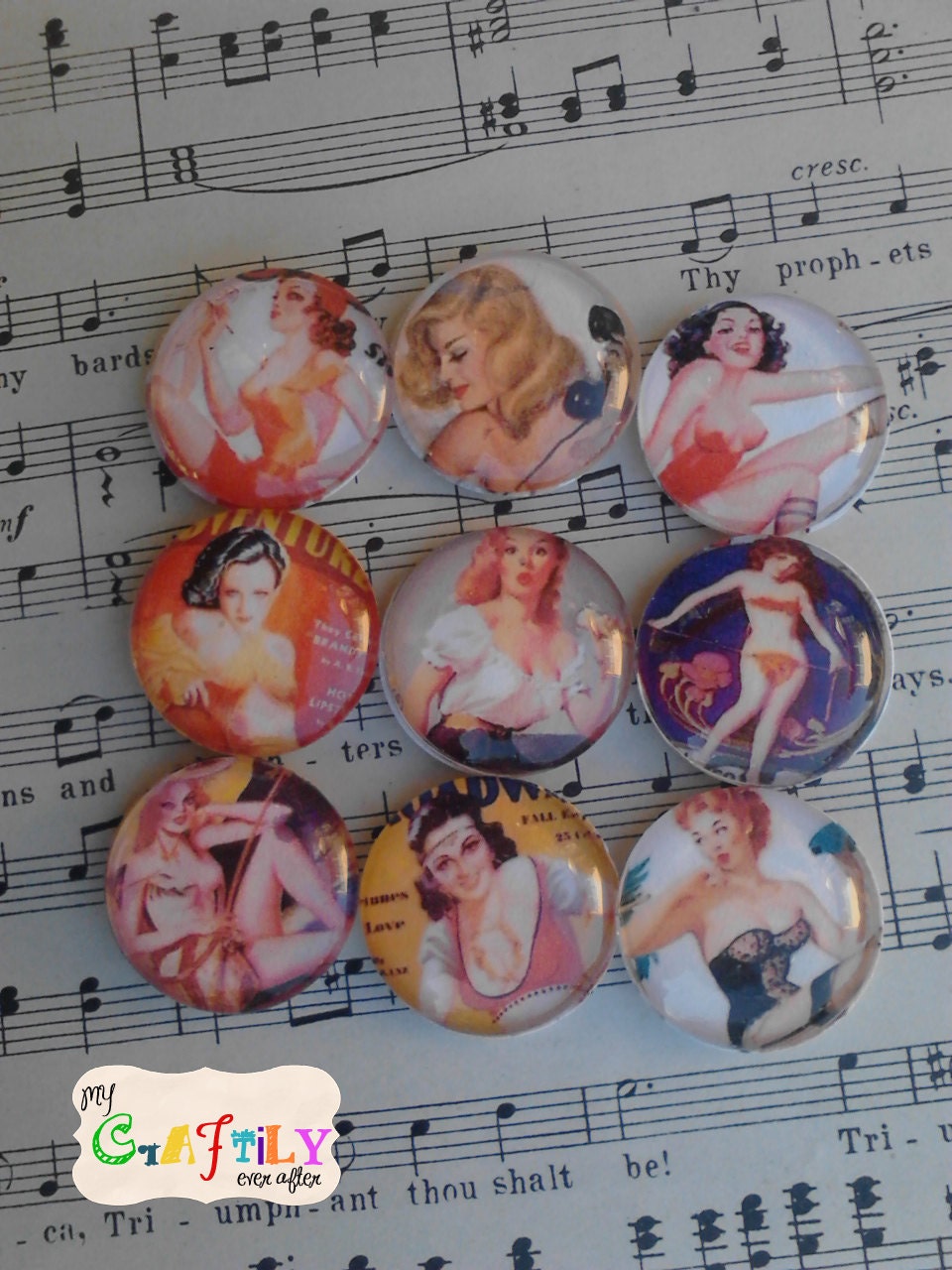 Vintage Pin-up Magnet Set