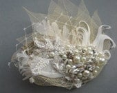 Lace Burlap Bridal Wedding fascinator, bridal hair accessory headpiece, Natural Nude Ivory Silver, leaves feather fascinator