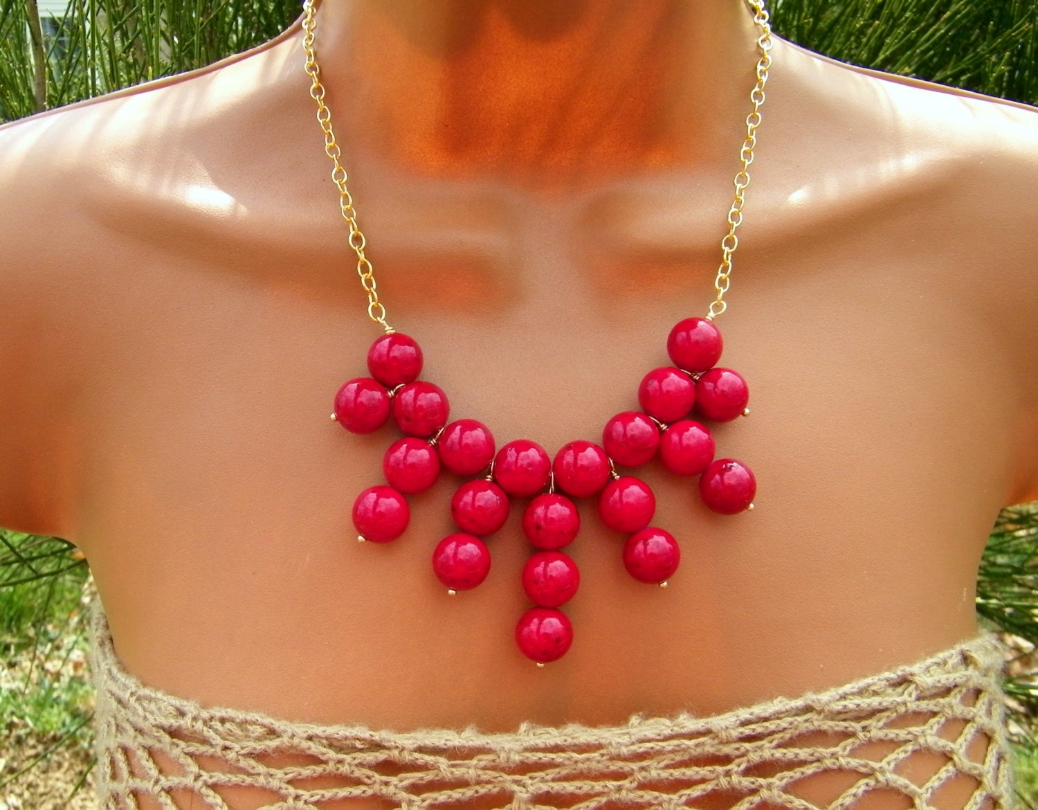 Poppy Red Coral bib Necklace. Summer Statement. Bubble Necklace.