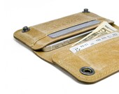 RETROMODERN aged leather iPhone wallet - - SAND