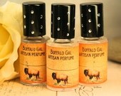 GODDESS BLUE A Perfume for Lighthearted Bliss - musks, woods, berries, light floral, romantic and light
