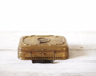 Antique portable heater, A unique French collectible