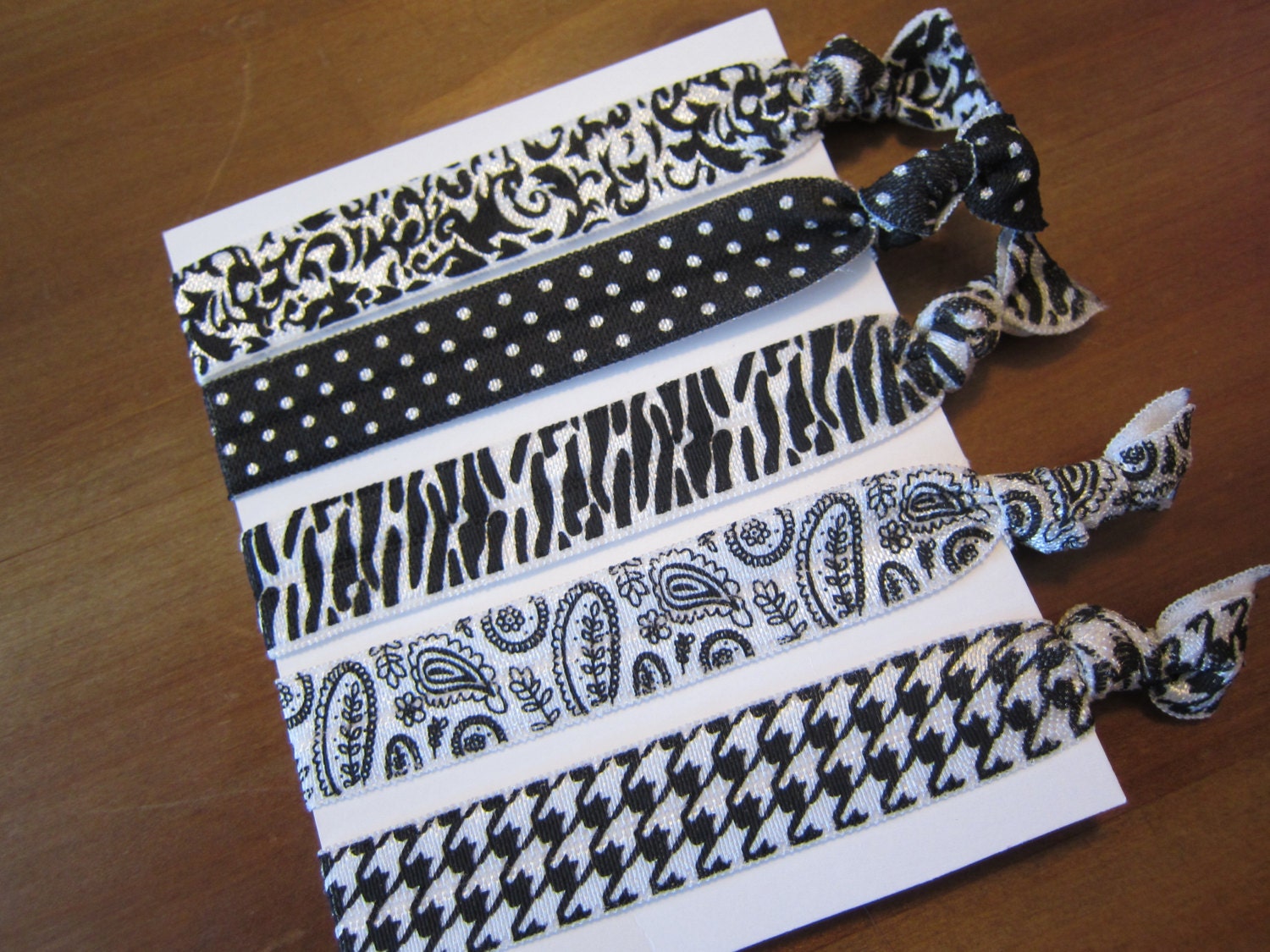 Set of Five (5) Soft Elastic Ponytail Holders Hairties Bracelets Black and White Collection