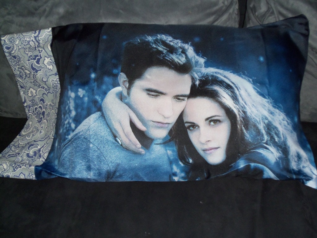 Breaking Dawn Pillowcase