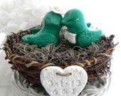 Rustic Wedding Cake Topper, Emerald and White Love Birds in Nest, Personalized Heart with your Date, Bride and Groom, Simple and Elegant