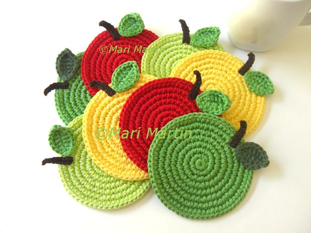 Apples Crochet Coasters . Gifts for Teacher Kitchen Back to School Drink Vegan Decor Crochet Fruit Set of 8 Made to order