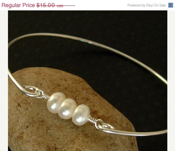 On Sale 10 % off Pearl Bracelet, Pearl Bangle, Pearl Jewelry, Pearl Bangle Bracelet, Bridal Pearl Bracelet, Silver Bangle Bracelet , Brides
