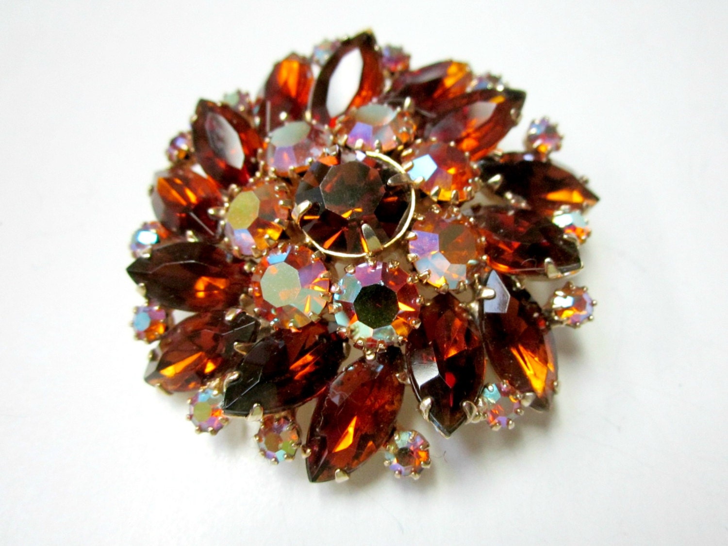 Vintage Golden Brown Aurora Borealis Rhinestone Brooch Pin