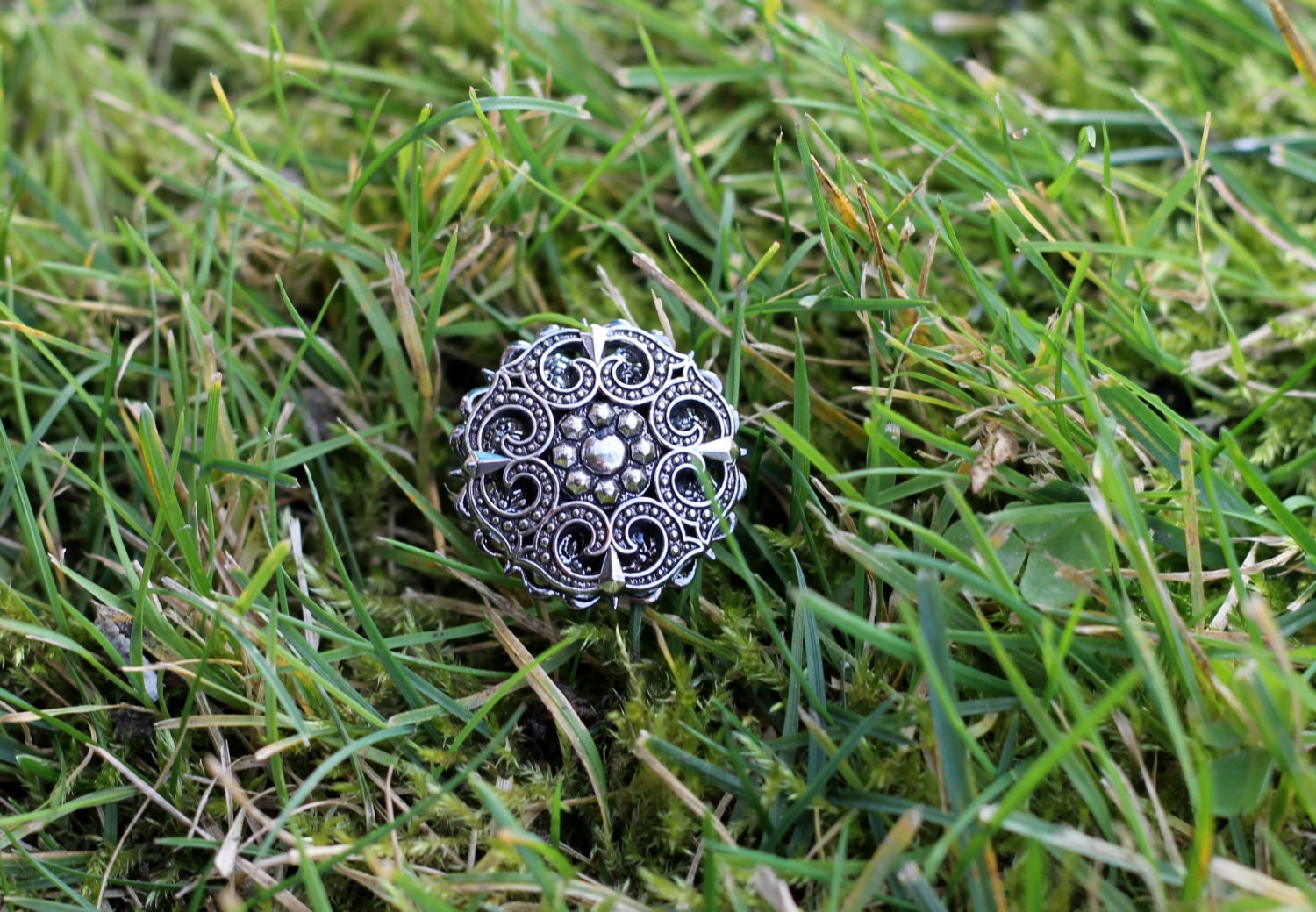 LUCY- Rhinestone Adjustable Ring