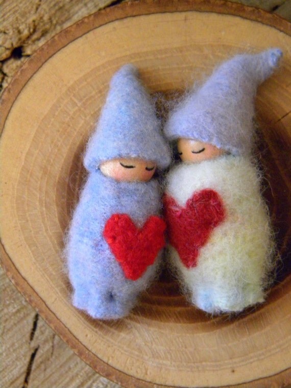 Valentine Gnome Babies, Waldorf Toy, Ornament, Necklace, Red Heart, Waldorf Baby, Wearable Doll, Winter, red, blue, blue green
