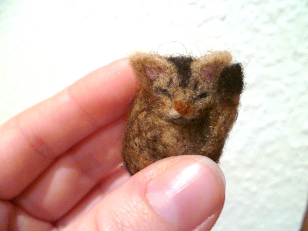 Tiny Abyssinian cat  - needle felted sculpture - asleep - Made to Order- animal collectible soft sculpture