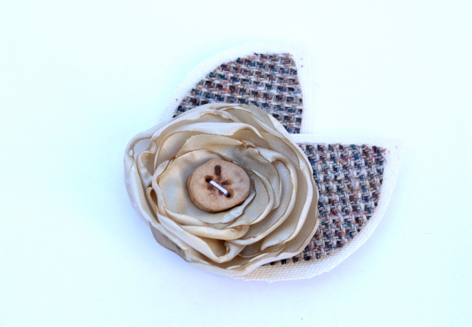 Tweed Boutonniere (boutineer, buttonhole) in Caramel Brown