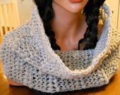 Crocheted Fisherman's Wool Cowl-Oatmeal Gray
